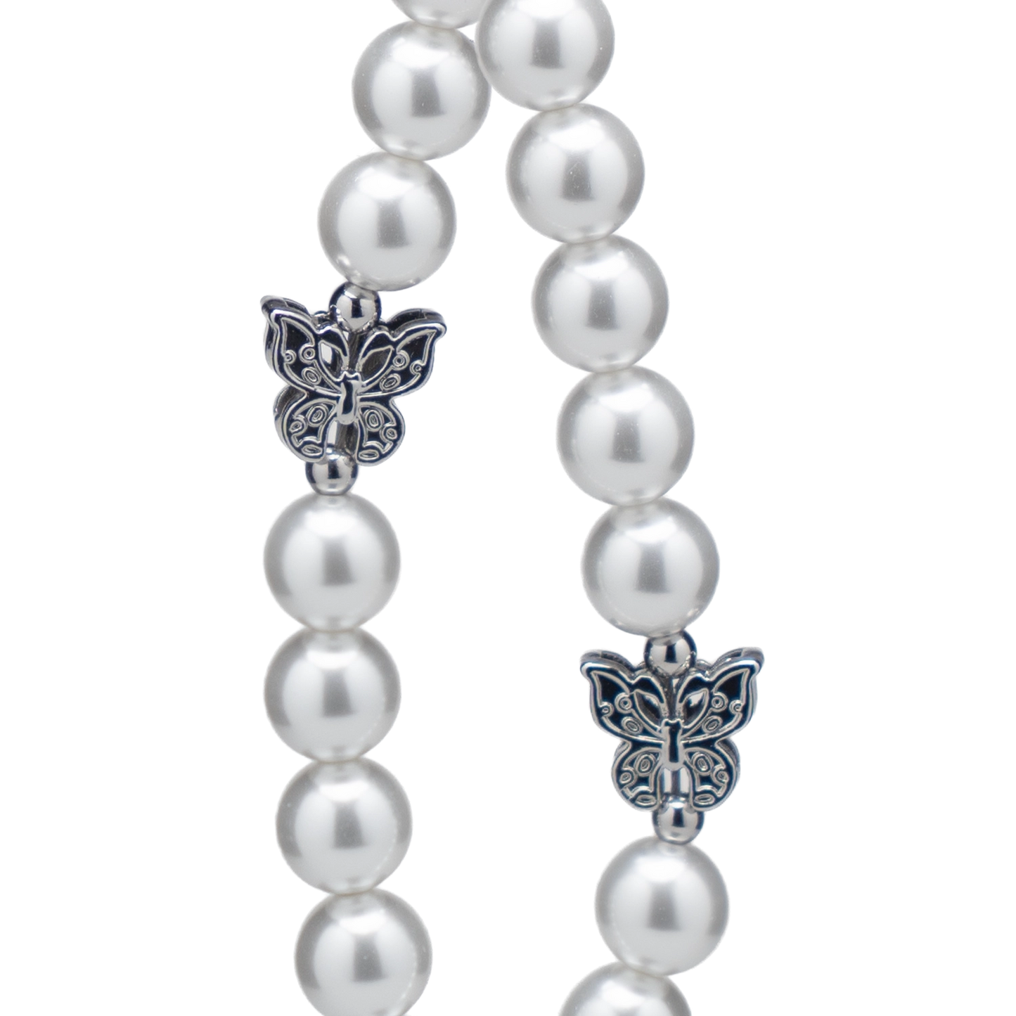 Elegant pearl phone charm with butterfly accents, featuring shiny white pearls and detailed silver-tone butterfly charms.