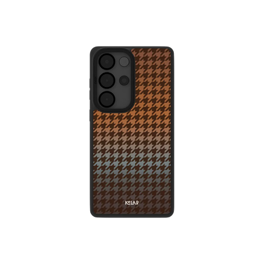 Brown houndstooth Samsung Galaxy case, back view with oak and burnt orange gradient weave around the camera cutout